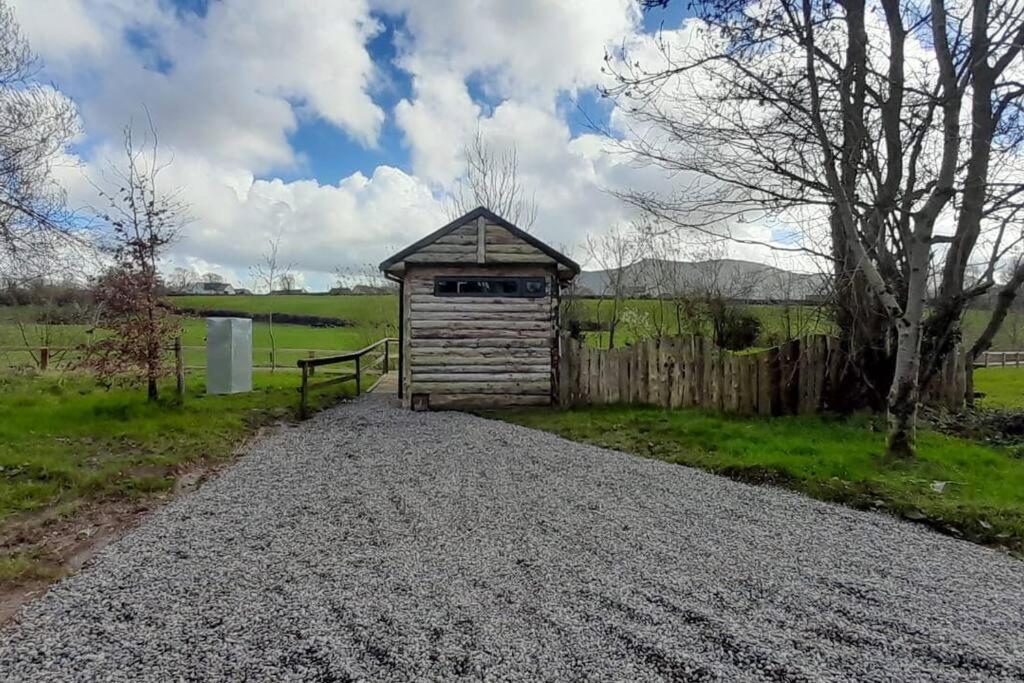 Riverside Cabin Limerick Junction 外观 照片