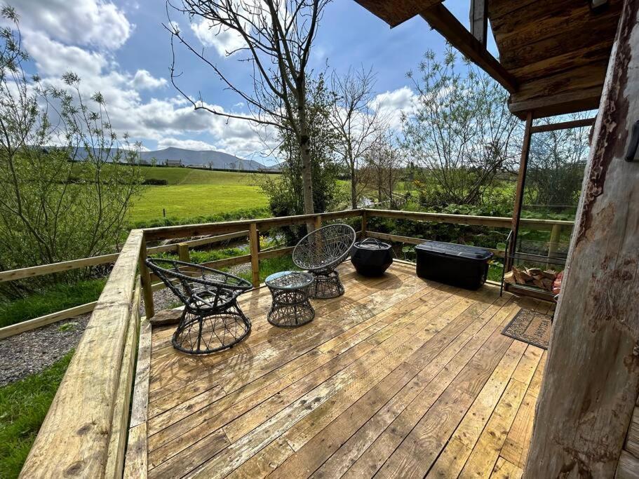 Riverside Cabin Limerick Junction 外观 照片