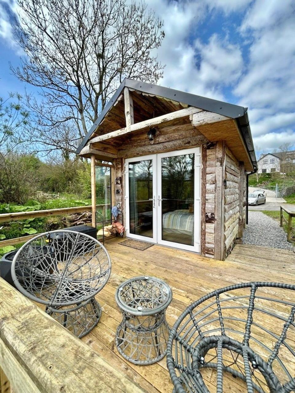 Riverside Cabin Limerick Junction 外观 照片